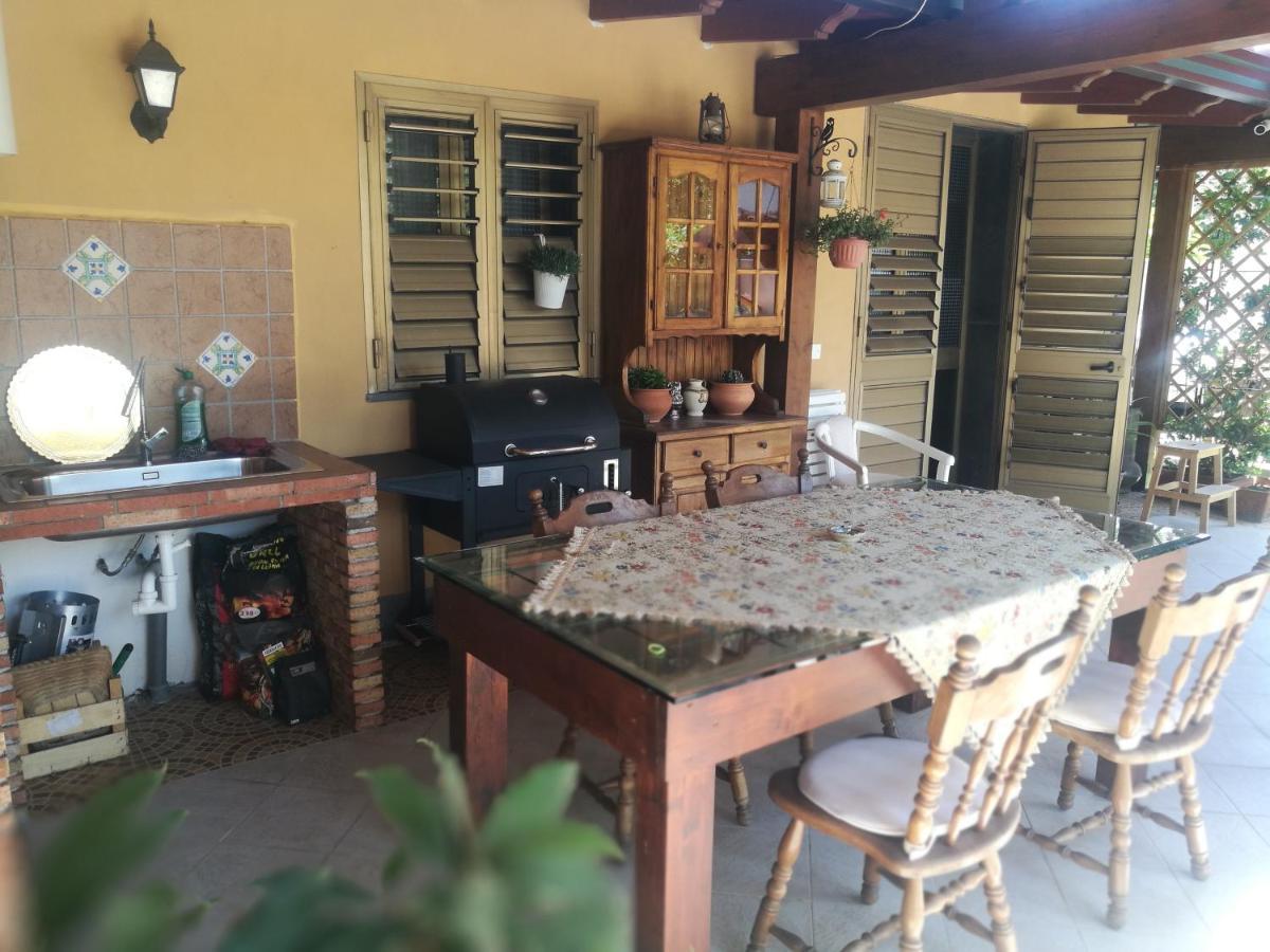 Casa Vacanza Tra Etna E Taormina Villa Ginevra Piedimonte Etneo Kültér fotó